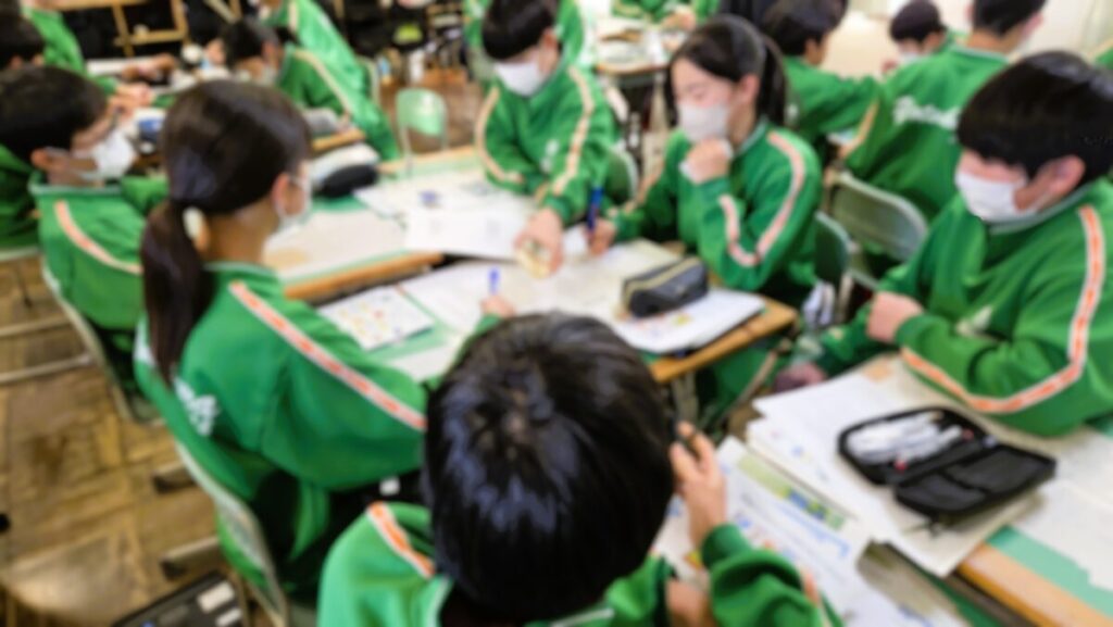 四倉中学校でのグループワークの様子